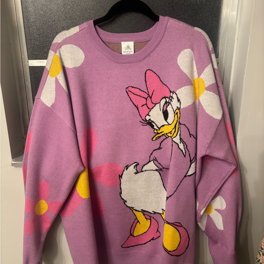Disney Daisy Duck sweater NWOT